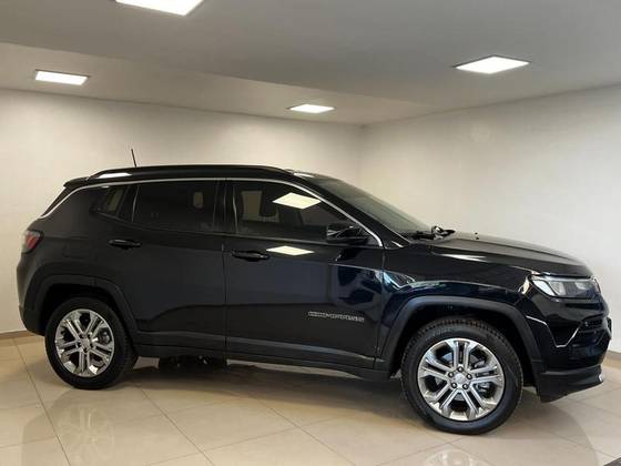 JEEP COMPASS 1.3 T270 TURBO FLEX LONGITUDE AT6